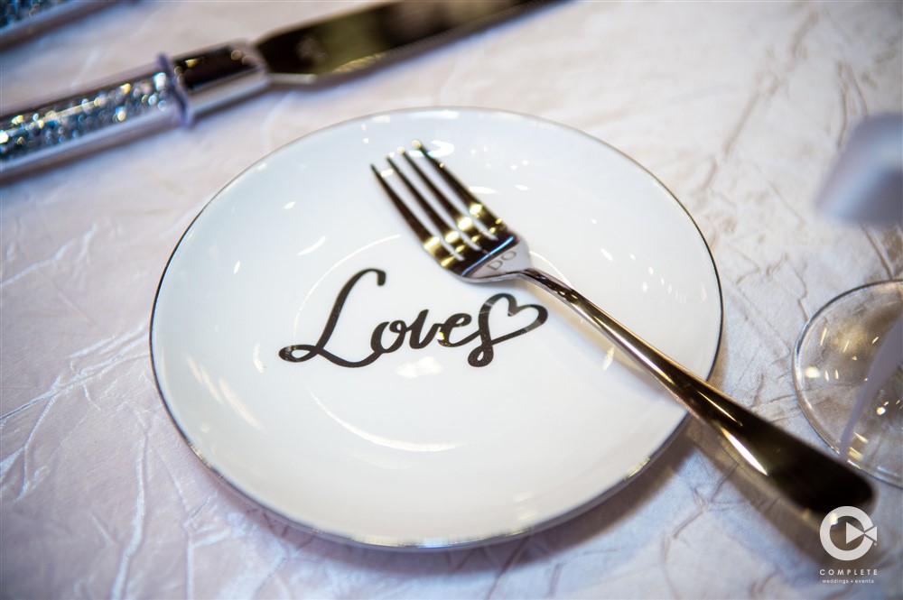 love is on the plate