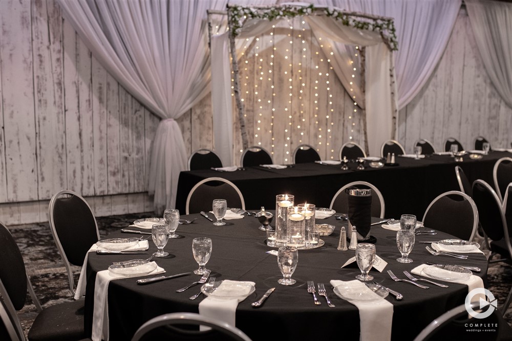 Holiday Inn Express Lake Elmo Pavilion